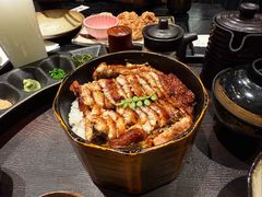 一鳗三吃-玄白·炭烤活鳗(上海首店)