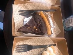 -Pie Bird(新闸路店)