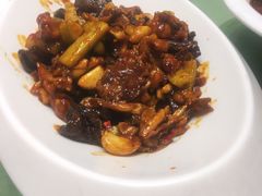 鳝鱼烧牛蛙-刘胖子家常菜·蹄花焖藕(中央花园店)
