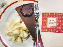 -Cafe Sacher(WIEN)