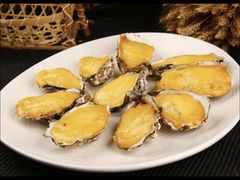 芝士焗海蛎子-永红源·啤酒烧烤海鲜大排档(台柳路店)