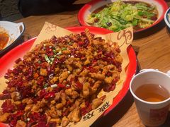 -泥糊破店小酒馆·团建聚餐(南京西路店)