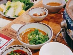 -毛辣果·贵州红酸汤牛肉火锅(西单店)