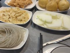 -光头药膳鸡(莱茵小镇店)
