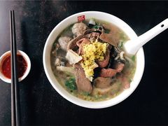 -潮镇老尾牛杂(环城西路店)