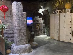 -暴风岛沉浸式体验馆(百联世纪店)