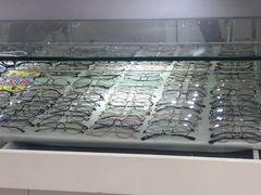 -罗创丹阳眼镜(童卫路店)