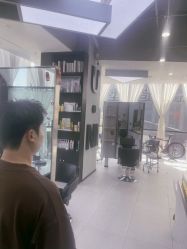 -U·NI SALON 造型