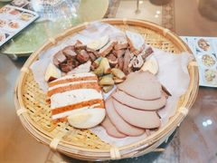 -窄巷子陕菜馆·地道陕西菜(粉巷店)