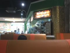 -锦园春香港茶餐厅(西海湾旗舰店)