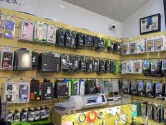 -手机维修手机贴膜(上海江桥万达广场店)