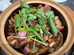 -胡须佬鸡煲四季火锅店(石厦西村直营店)