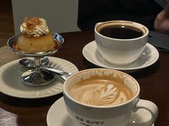 -Café Monson