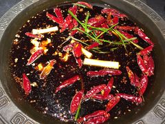 红汤-莽子老火锅(大坪店)
