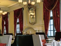 -Salon de Ville浦江汇(上海外滩华尔道夫酒店店)