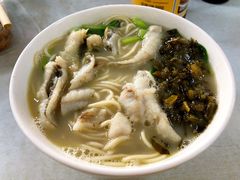 -明呈黄鱼面馆(斜土路店)