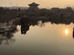 -开封府