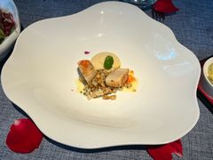 -弦月窗LUNETTE BY AMANDA(复兴路店)