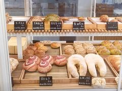 -焙丽拾光(麦凯乐直营店)
