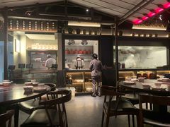 大堂-上名堂·鱼头好吃(体育场路店)