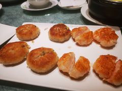 煎莲藕饼拼煎虾饼-花城苑广府菜(侨鑫店)