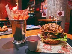牛油果牛肉汉堡-FAT COW(虹梅路店)