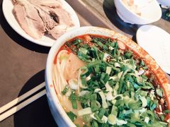 -清真·马安军辣子牛肉面