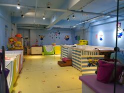 -雏芽婴幼儿游泳·小美医生小儿推拿(西村店)