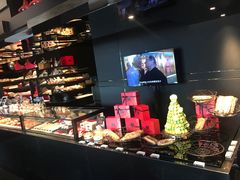 -Salon de The de Joel Robuchon(外滩18号店)
