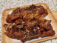 -小董哥烤串·爆汁大油边(故宫店)
