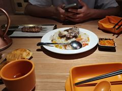 -谷丽麦馕新疆菜·清真(步步高梅溪新天地店)