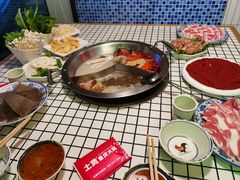 -山悦里 山野·鲜火锅(罗斯福广场店)