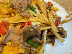 酸笋炒牛肉-牛八宝桂林米粉(八里庄店)