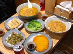 雪菜黄鱼春卷-南小蟹手工點心(三里屯店)