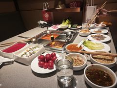 -海底捞火锅(宝龙广场夜宵主题店)