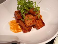 -虹潮荟·餐桌上的美食地理(太阳宫店)