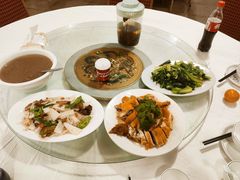 -广客美食坊(丹霞山店)