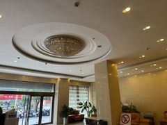 -天水龙城假日酒店(市政府中心广场店)
