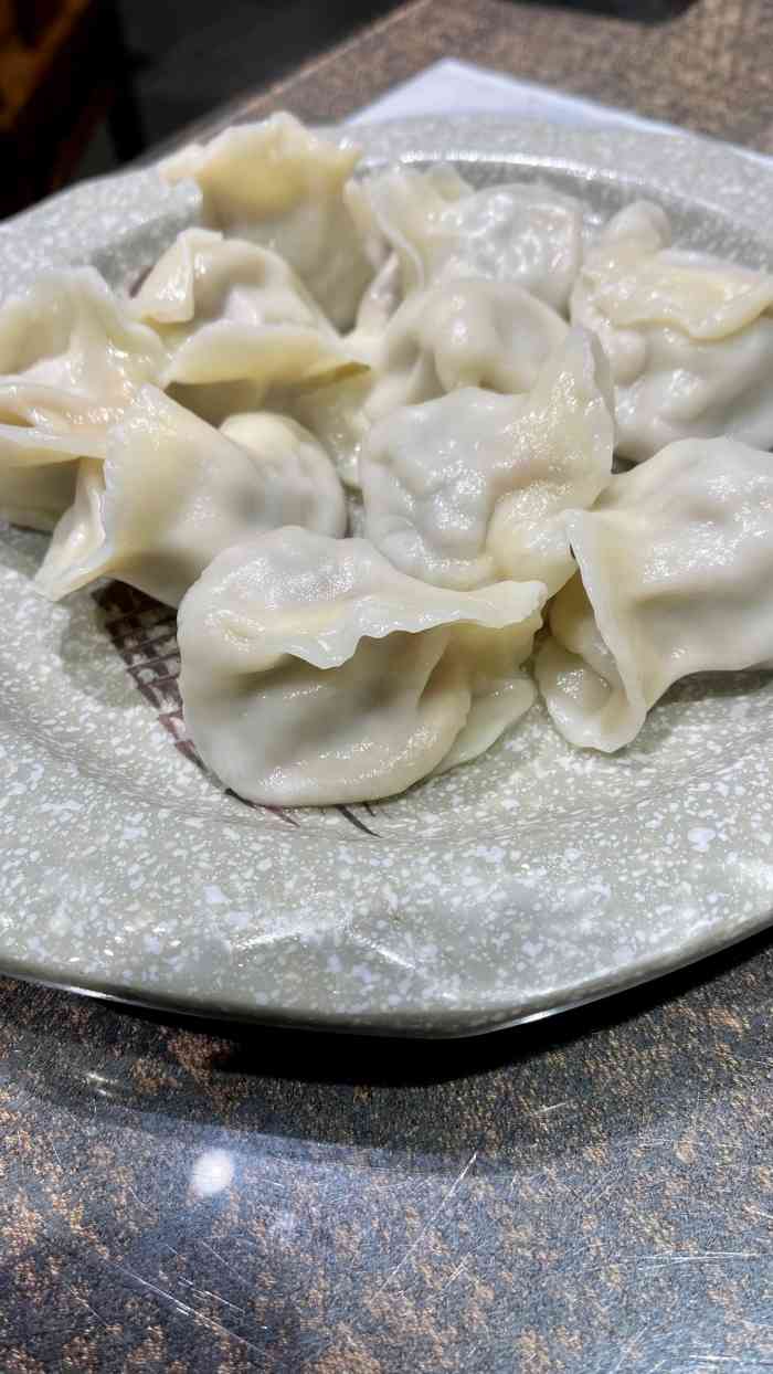 满姐饺子(亚运村店"饺子没毛病 好吃 北京菜做的不错 值得品.