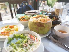 -Lanterns Vietnamese Restaurant