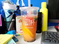 -必胜客(WOW中心城店)
