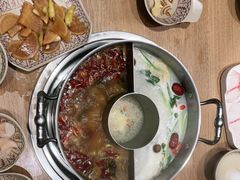 -江小渔鲜鱼火锅(冠亚星城店)