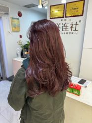 -镁连社·美联社