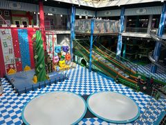 -蒙特利亲子乐园