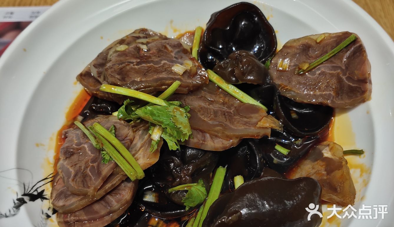 水饺还是喜家德的好吃，尤其大虾的水饺，最爱