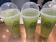 -喜茶(北京华贸购物中心店)