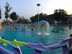 -沈阳龙润夏宫温泉水乐园
