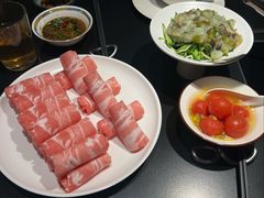 -鲜入唯煮·港式海鲜牛肉火锅(金宝街店)