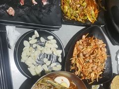 -啊美丽炭火烤肉(滑翔一店)
