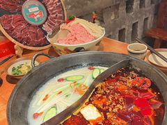 -周小明火锅(黑金冠社区店)